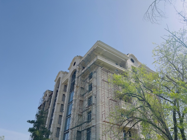 Продаю 4-к квартиру (171 м²) в Бишкеке