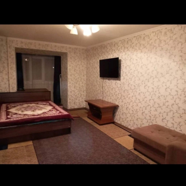 Продаю 1-к квартиру (30 м²) в Бишкеке