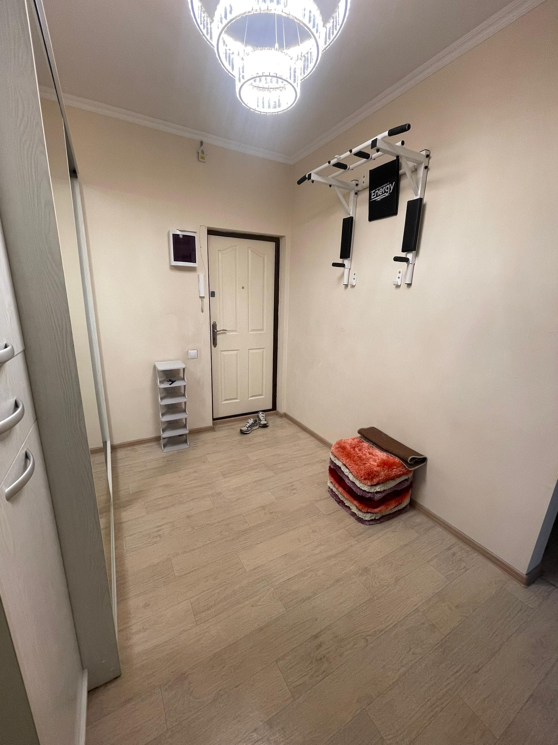 Сдается 3 ком. кв. 100 м², 7 этаж из 9