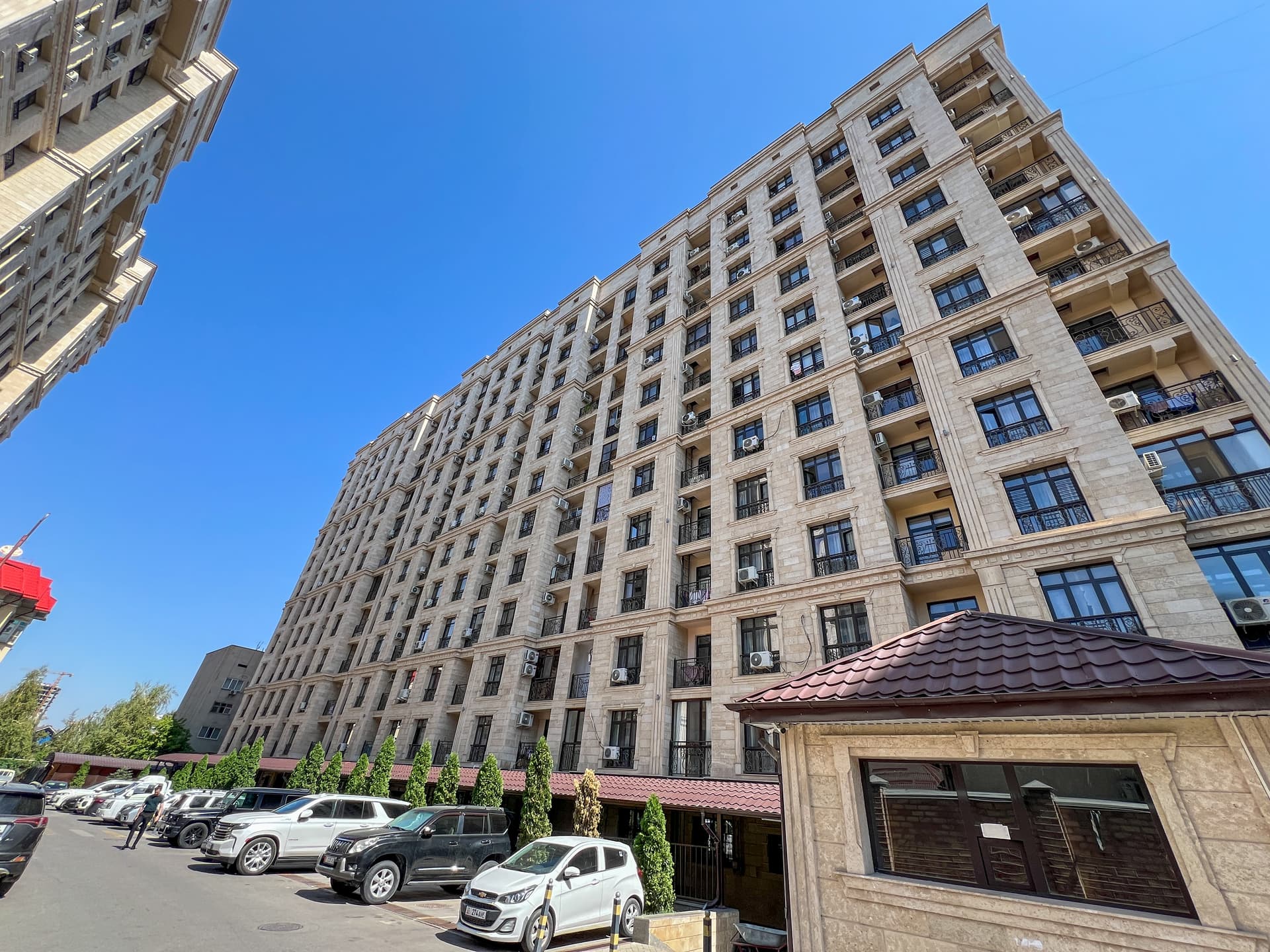 2 ком. кв. 53 м², 11 этаж из 12