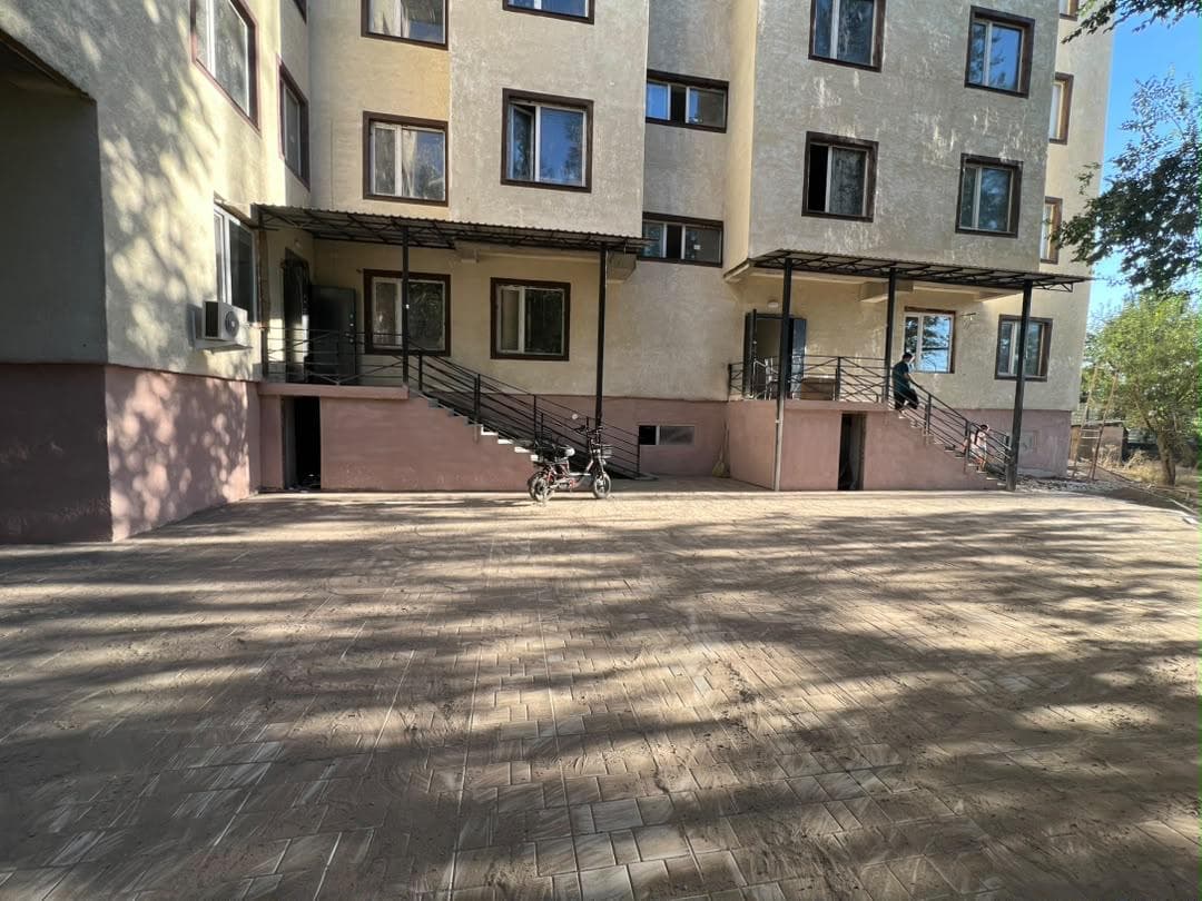 2 ком. кв. 55 м², 1 этаж из 5