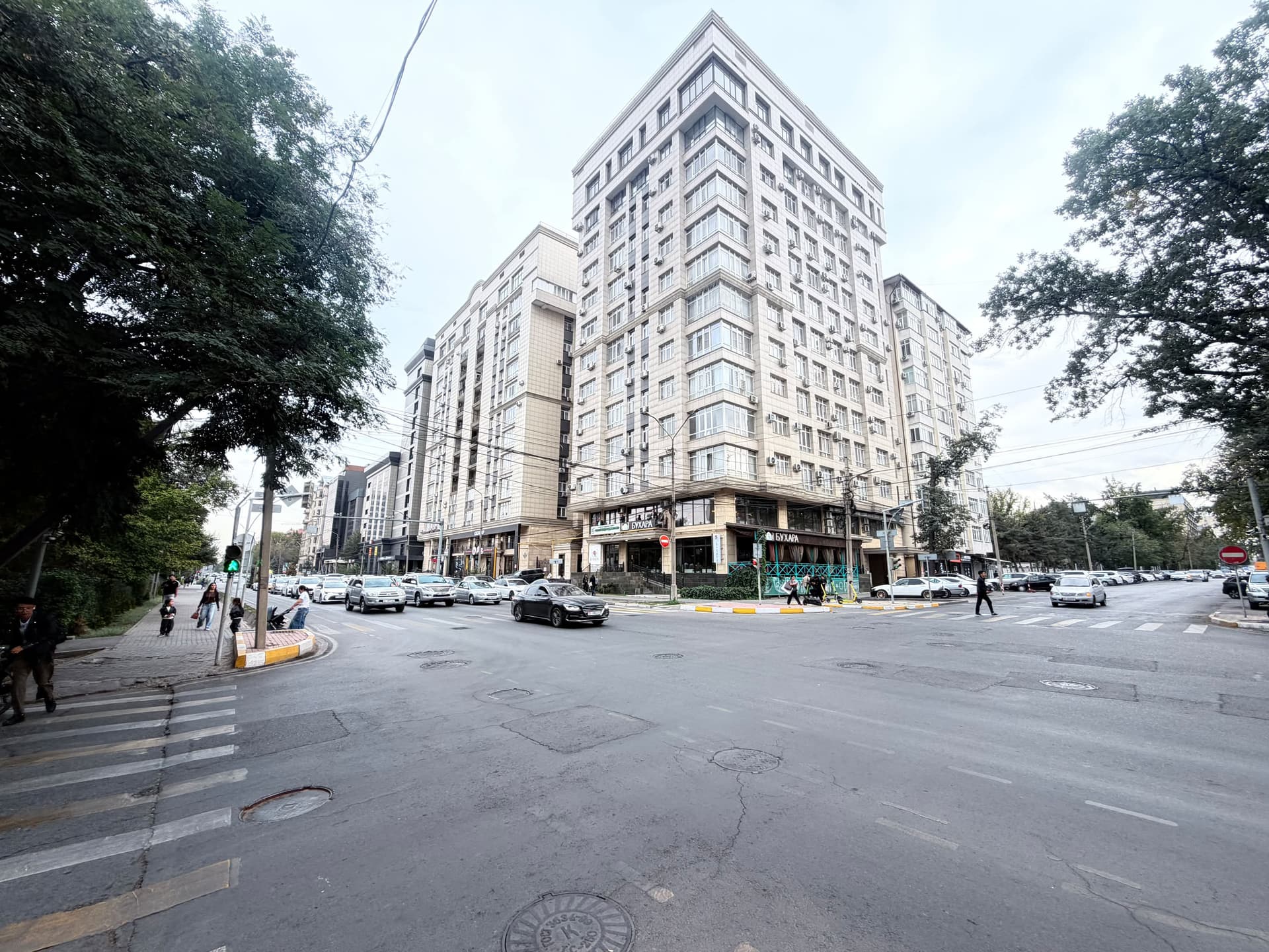 Сдается 7 ком. 320 м², 2 этаж из 12