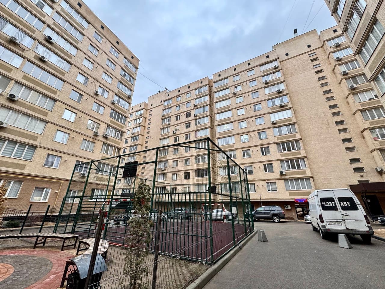 2 ком. кв. 66 м², 3 этаж из 9