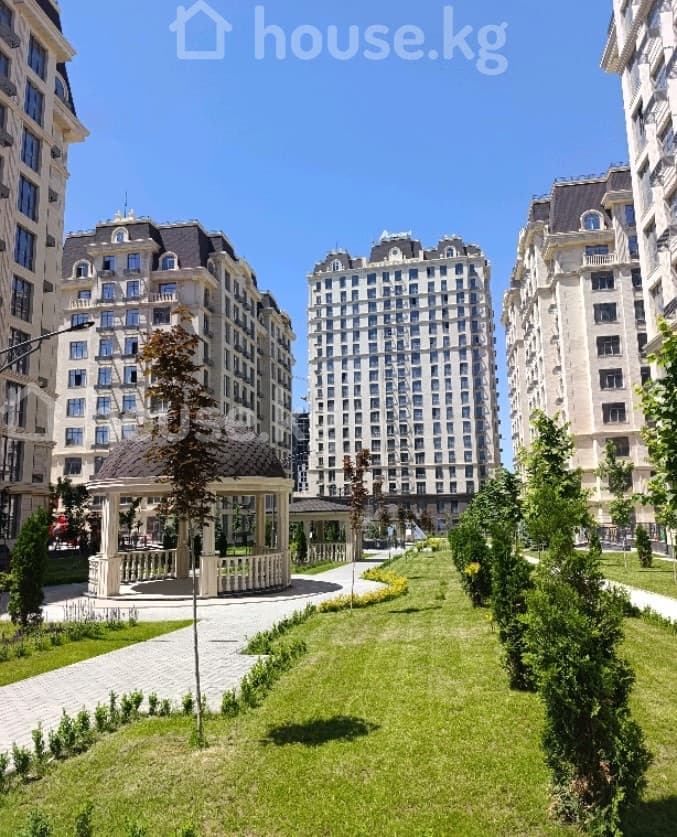 2 ком. кв. 80 м², 10 этаж из 14