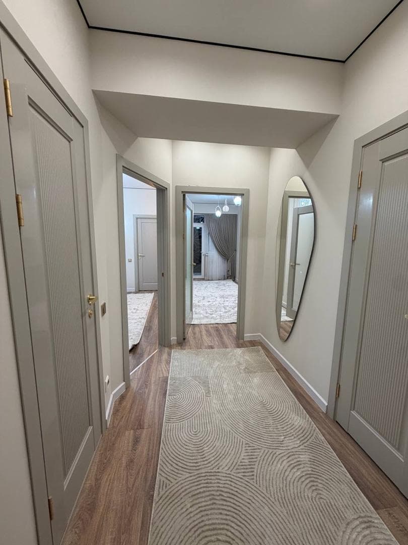 2 ком. кв. 52 м², 10 этаж из 16