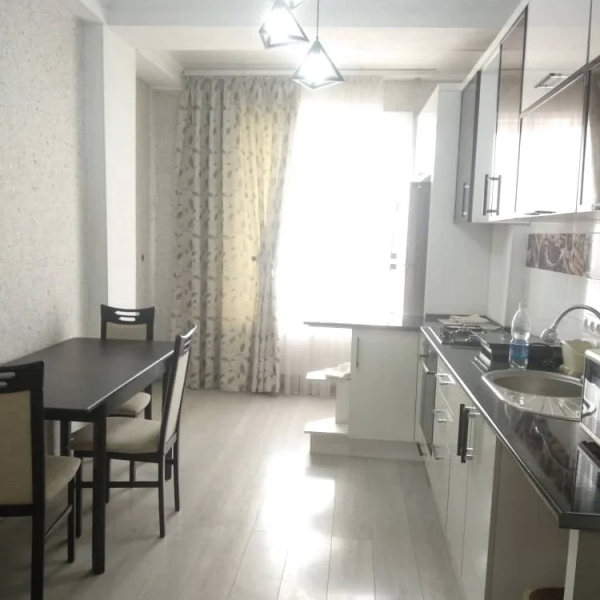 Продаю 2-к квартиру (68 м²) в Бишкеке