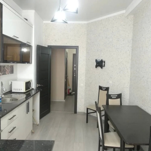 Продаю 2-к квартиру (68 м²) в Бишкеке