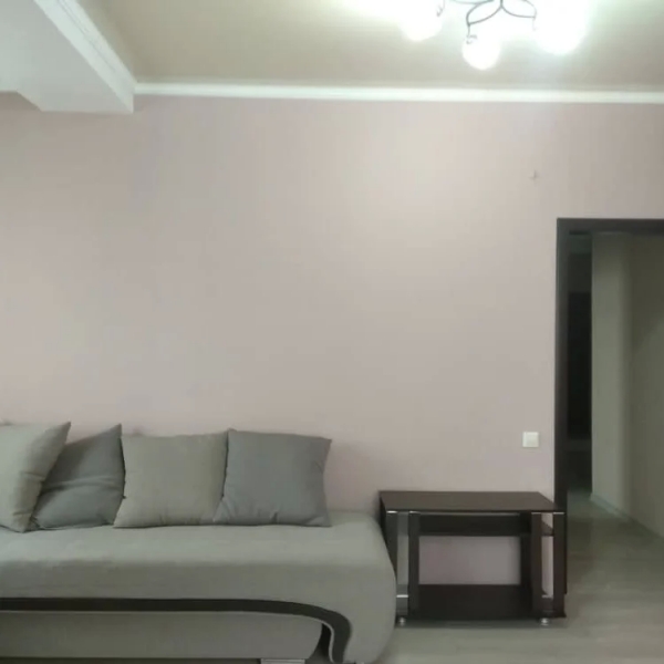Продаю 2-к квартиру (68 м²) в Бишкеке