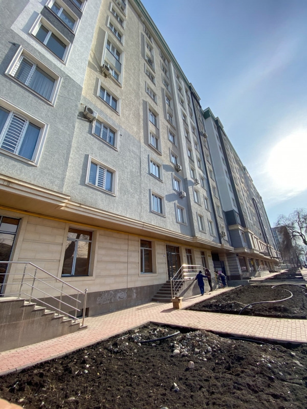 Продаю 1-к квартиру (45 м²) в Бишкеке