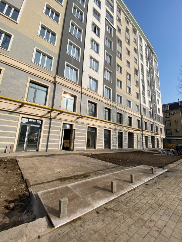 Продаю 1-к квартиру (45 м²) в Бишкеке