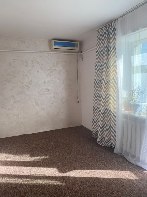 Продаю 2-к квартиру (55 м²) в Бишкеке