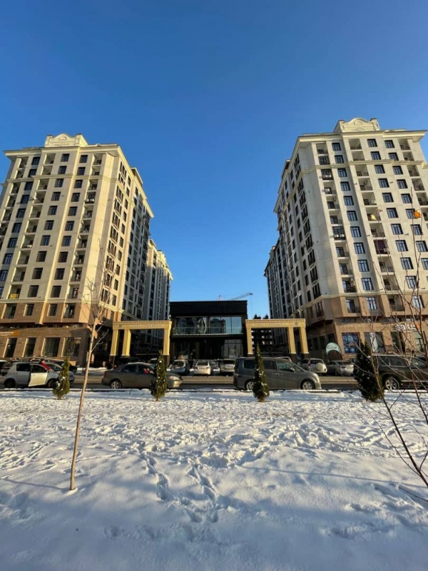 Продаю 1-к квартиру (45 м²) в Бишкеке