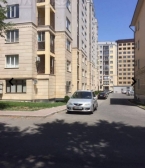 Продаю 3-к квартиру (106 м²) в Бишкеке