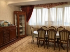 Продаю 3-к квартиру (160 м²) в Бишкеке