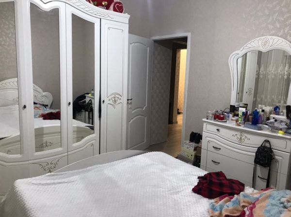 Продаю 3-к квартиру (72 м²) в Бишкеке