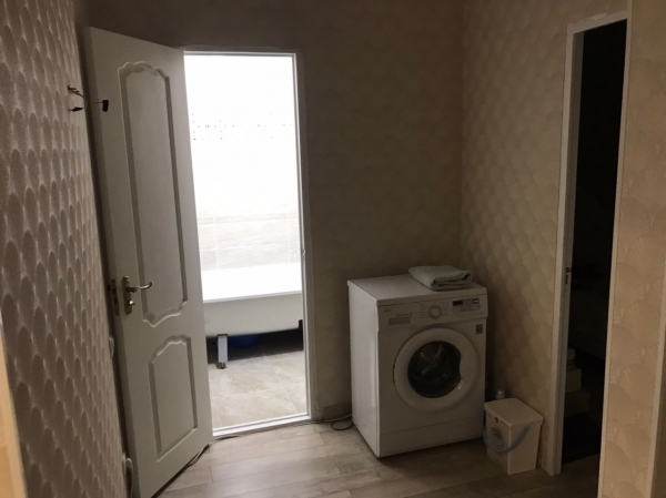 Продаю 3-к квартиру (72 м²) в Бишкеке