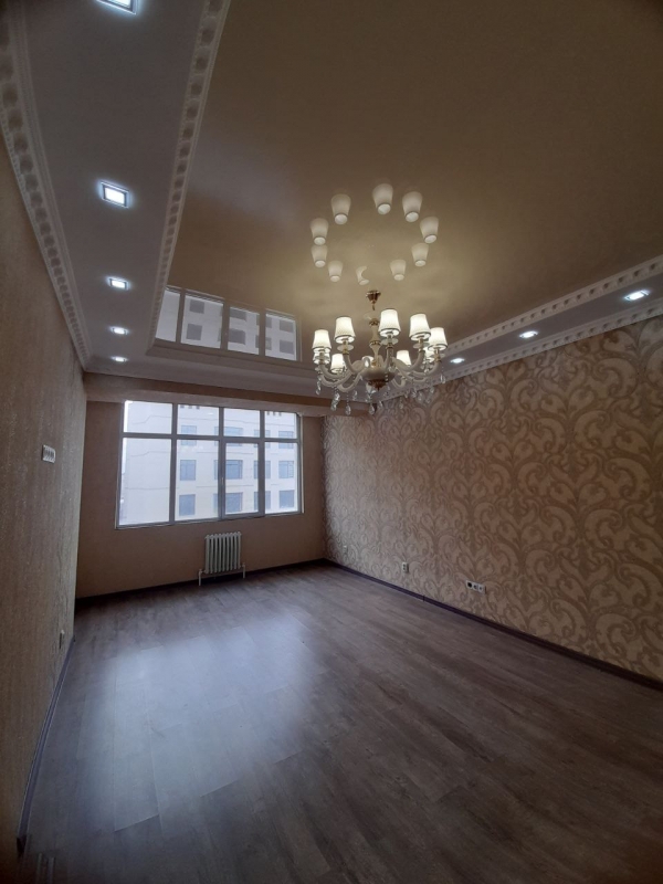 Продаю 3-к квартиру (110 м²) в Бишкеке