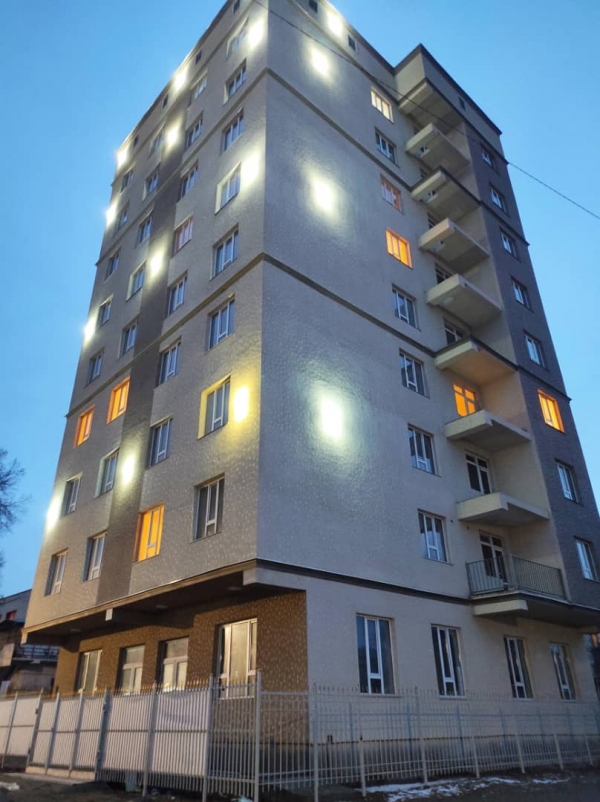 Продаю 1-к квартиру (41 м²) в Бишкеке