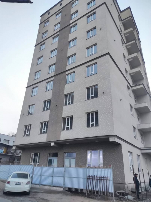 Продаю 1-к квартиру (41 м²) в Бишкеке