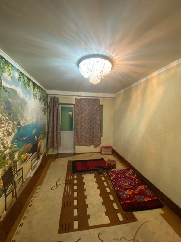 Продаю 2-к квартиру (64 м²) в Бишкеке