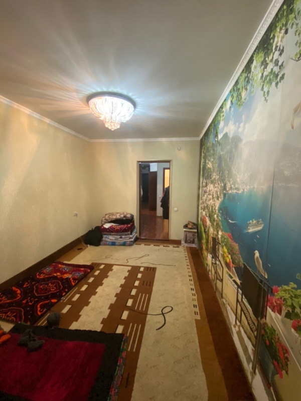 Продаю 2-к квартиру (64 м²) в Бишкеке