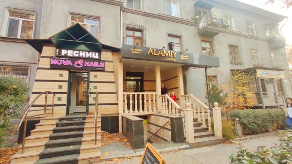 Продаю 3-к помещение (60 м²) в Бишкеке