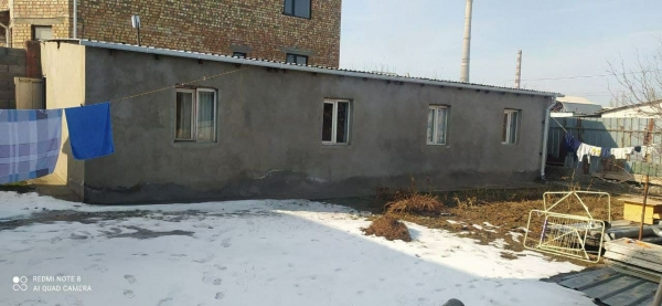Продаю 3-к дом (110 м²) в Бишкеке