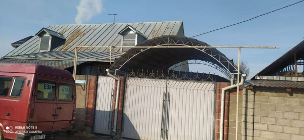 Продаю 3-к дом (110 м²) в Бишкеке