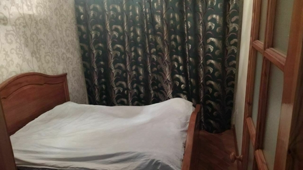 Продаю 3-к квартиру (47 м²) в Бишкеке