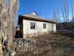 Продаю 3-к дом (63 м²) в Бишкеке