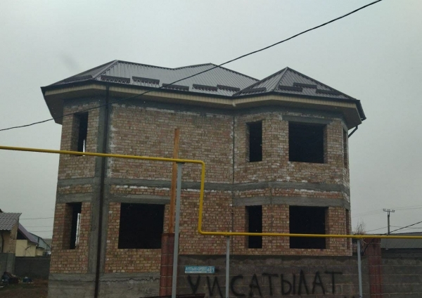 Продаю 6-к дом (310 м²) в Бишкеке