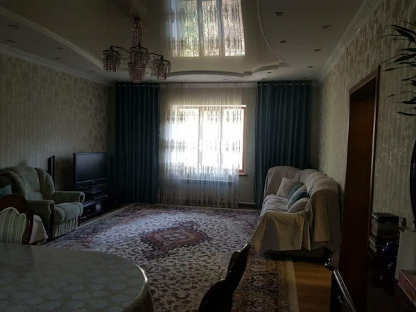 Продаю 4-к дом (125 м²) в Бишкеке