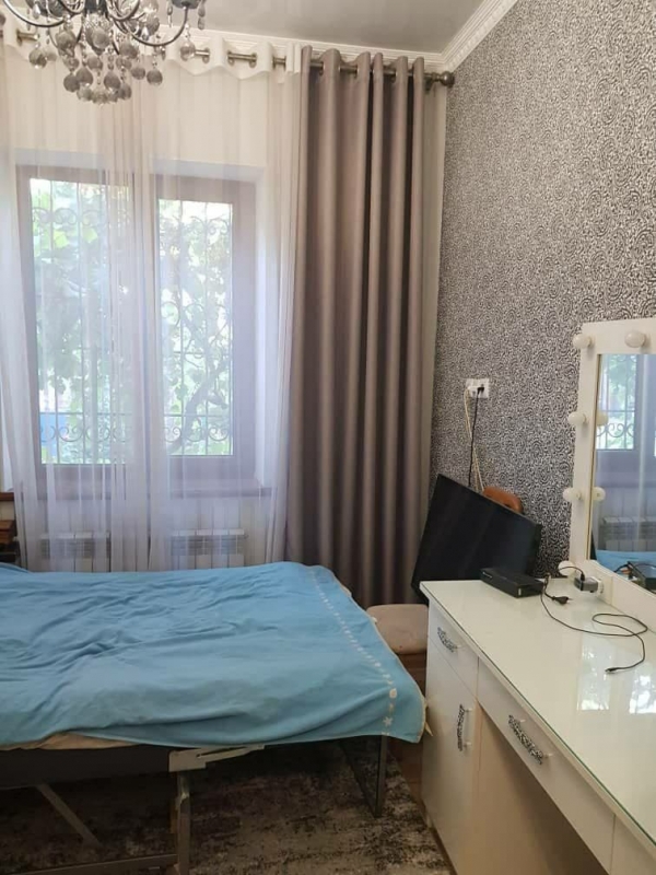 Продаю 4-к дом (125 м²) в Бишкеке