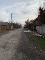Продаю  участок (5.5 соток) в Бишкеке