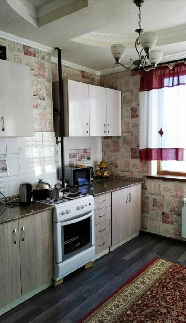 Продаю 2-к квартиру (80 м²) в Бишкеке