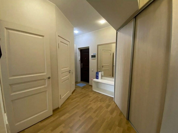 Продаю 2-к квартиру (70 м²) в Бишкеке