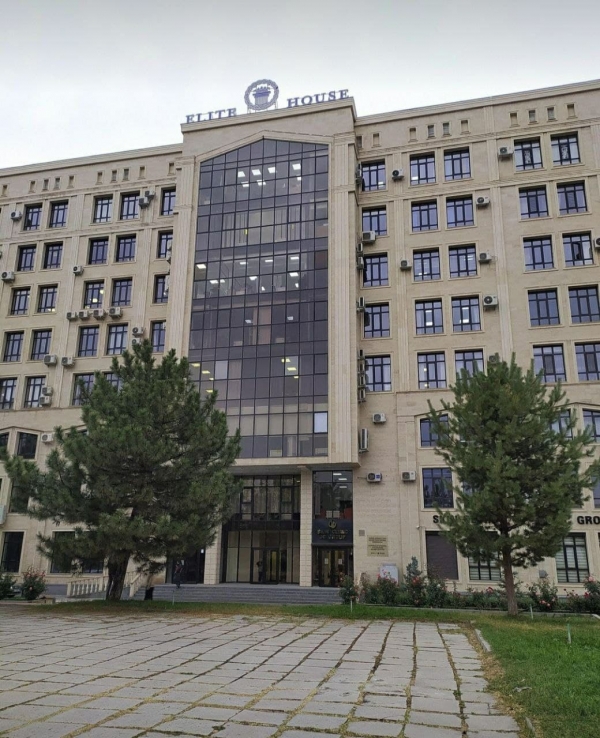 Продаю 3-к квартиру (130 м²) в Бишкеке