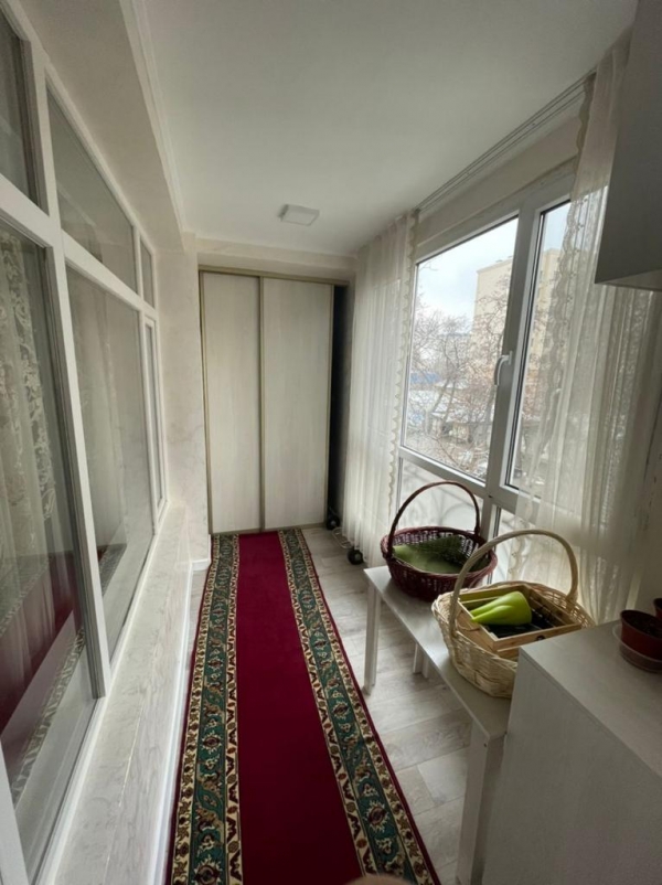 Продаю 3-к квартиру (108 м²) в Бишкеке
