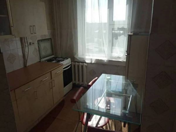 Продаю 3-к квартиру (68 м²) в Бишкеке