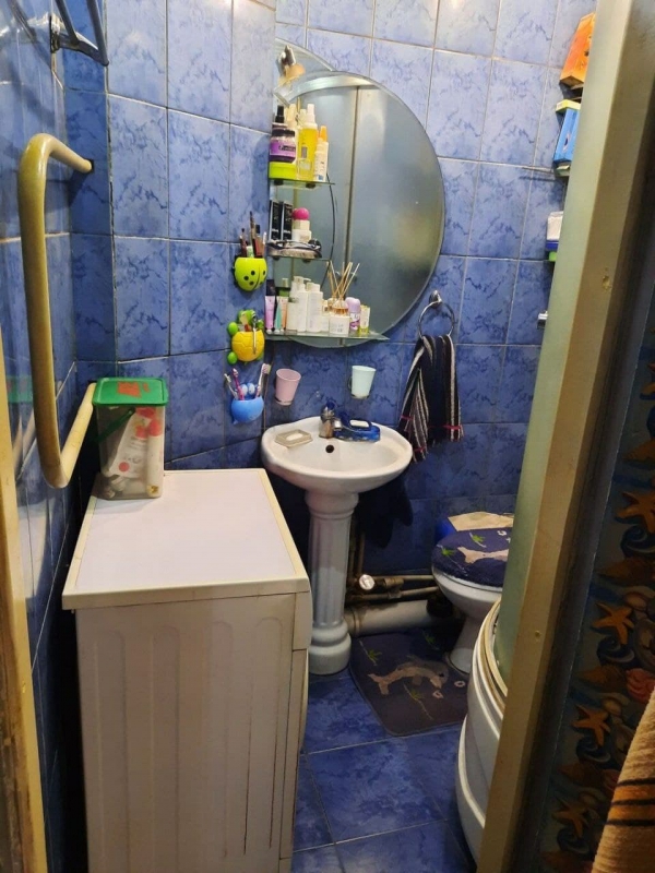Продаю 2-к квартиру (43 м²) в Бишкеке