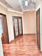 Продаю 4-к квартиру (160 м²) в Бишкеке