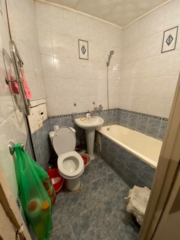 Продаю 2-к квартиру (46 м²) в Бишкеке