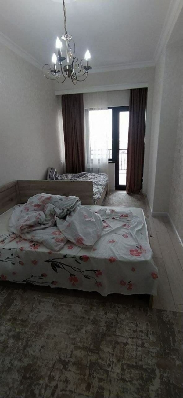 Продаю 2-к квартиру (70 м²) в Бишкеке
