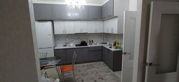Продаю 2-к квартиру (70 м²) в Бишкеке