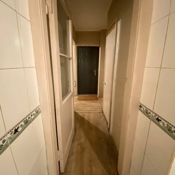 Продаю 2-к квартиру (52 м²) в Бишкеке