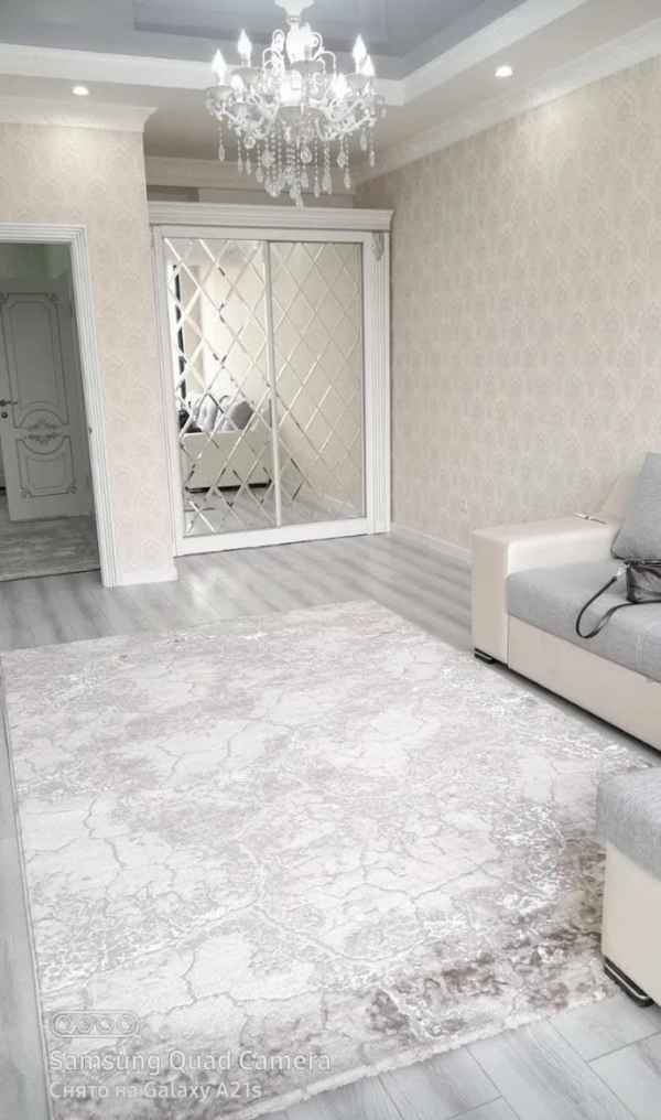 Продаю 2-к квартиру (78 м²) в Бишкеке
