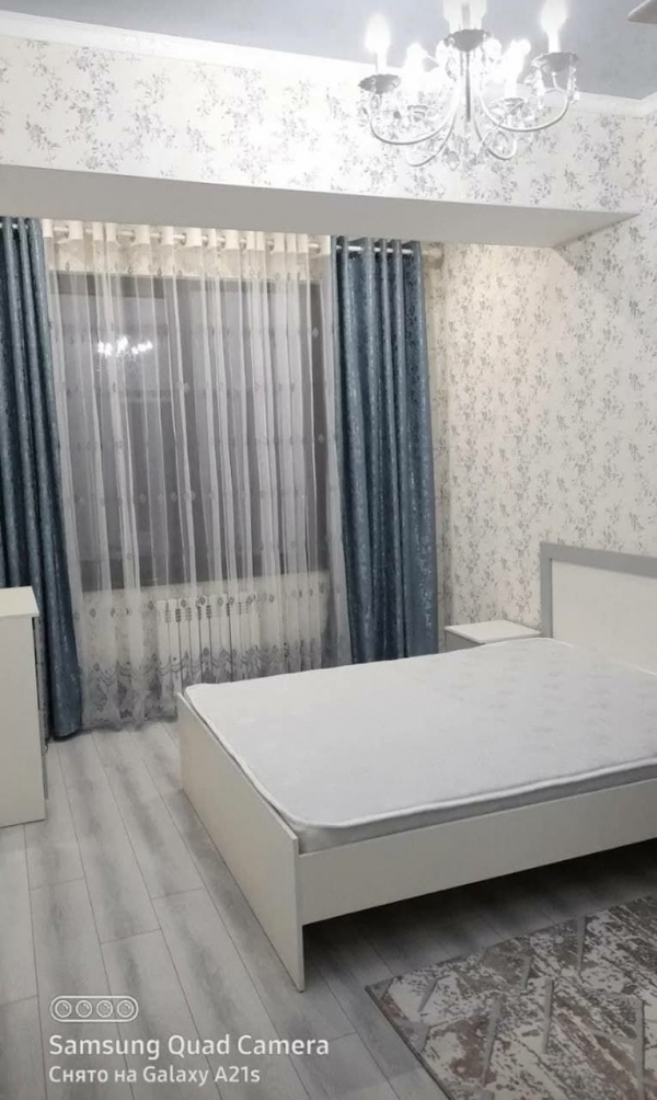 Продаю 2-к квартиру (78 м²) в Бишкеке