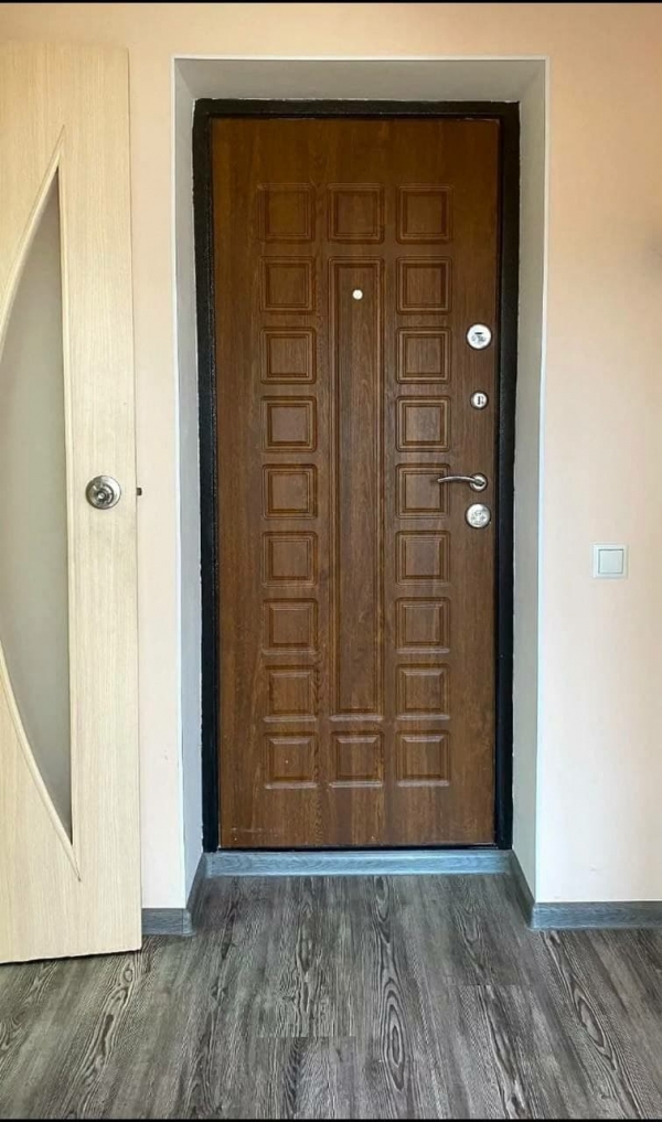 Продаю 1-к квартиру (30 м²) в Бишкеке
