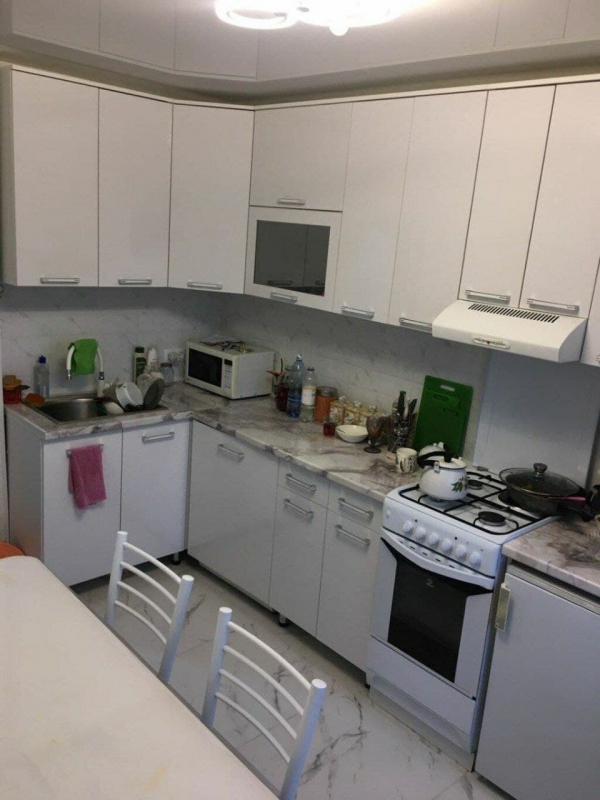 Продаю 4-к квартиру (82 м²) в Бишкеке