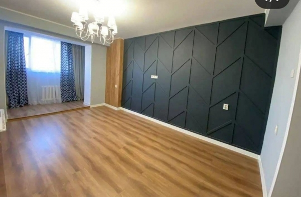 Продаю 3-к квартиру (69 м²) в Бишкеке